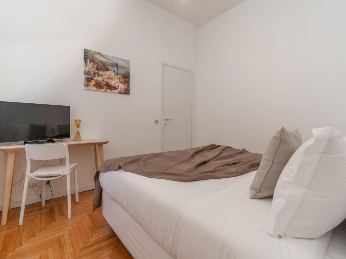 The Best Rent - Spacious Three-Bedroom Apartment In Moscova Mailand Exterior foto