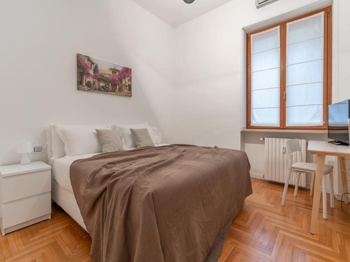 The Best Rent - Spacious Three-Bedroom Apartment In Moscova Mailand Exterior foto